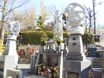 お墓や永代供養墓を選ぶ　大阪市天王寺区 泰聖寺納骨堂
