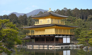 京都の金閣寺にお墓や永代供養はあるのか？イメージ写真